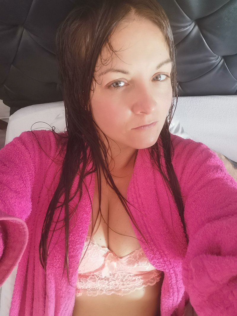 Oksana Glamour tweet media