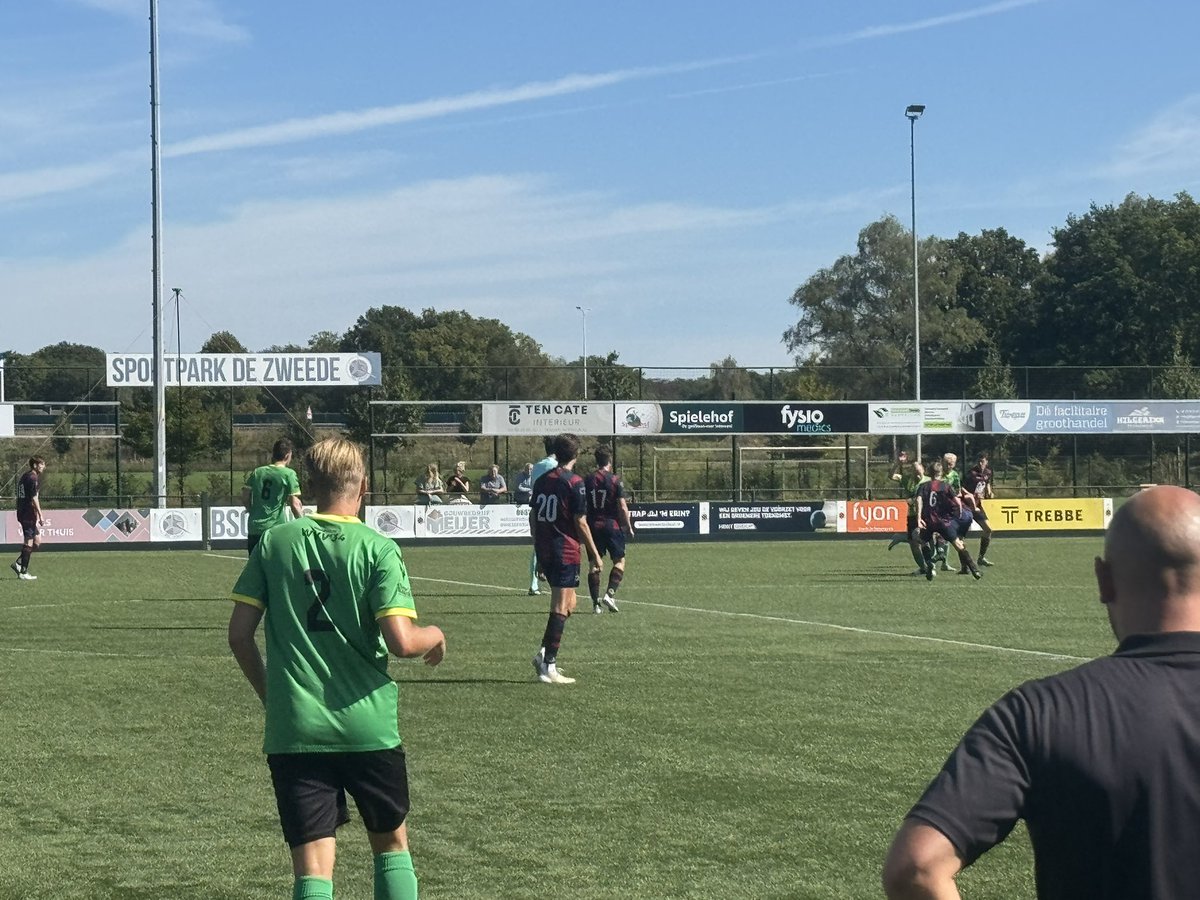 wegdamnieuws's tweet image. #BSC #Unisson - #WVV34 #Hengevelde De eerste kansen zijn voor Unisson, stand nog 0-0
