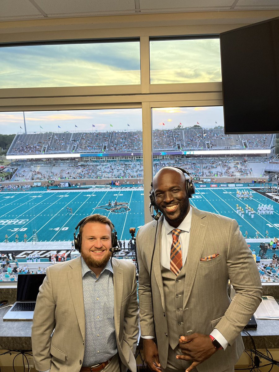 Yesterday I was blessed to call my first college football game at coastal Carolina along side this amazing play by play caller Sam Weiderhaft. Truly excited to be apart of this amazing team!!!! <a href="/CoastalCSN/">Chanticleer Sports Network</a> <a href="/CoastalFootball/">Coastal Football</a>