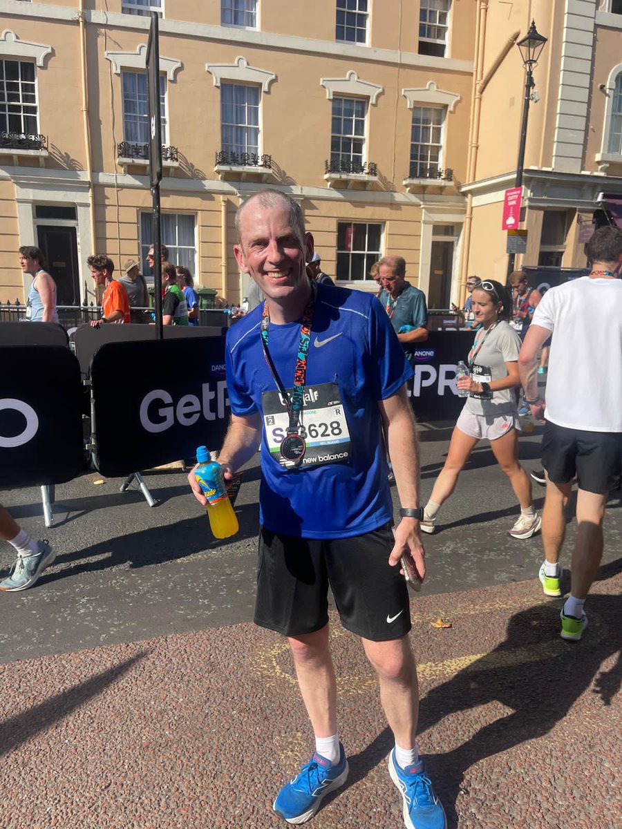 Not the weather for personal best’s 🥵☀️But still a pleasure to race through the greatest city in the world #London <a href="/officialbighalf/">The Big Half</a>. Always grateful for my family cheering me on at the end. A respectable 1:49:59
 <a href="/OfficialBigHalf/">The Big Half</a> .