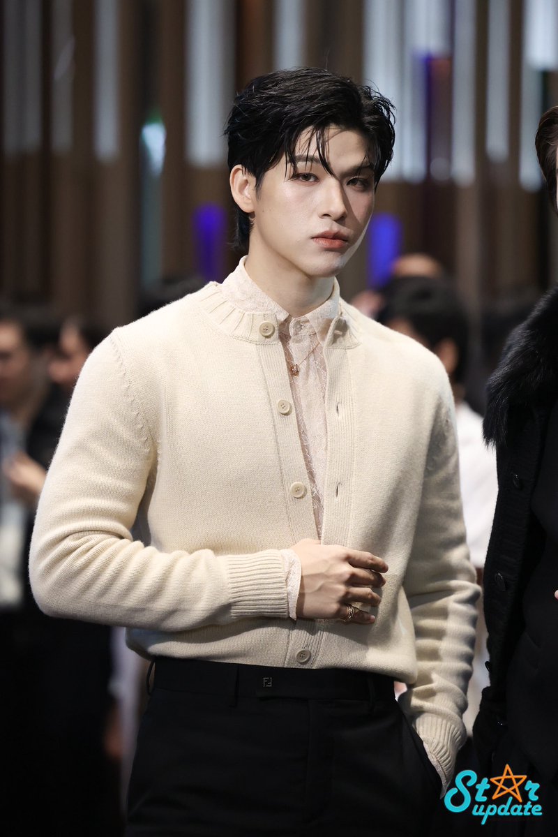 tear ᡣ𐭩ྀིྀི (@tearremq_) on Twitter photo สมมงนายน้อยตระกูลนทีธร หล่อ สุขุม สายตาเฉียบขาดแต่มีมุมน่ารักน่าเอ็นดู
SKYNANI AT MINT 25
#MchoiceMintAwards2025
#skywongravee <a href="/skywongraveee/">Wongravee Nateetorn</a> สมมงนายน้อยตระกูลนทีธร หล่อ สุขุม สายตาเฉียบขาดแต่มีมุมน่ารักน่าเอ็นดู
SKYNANI AT MINT 25
#MchoiceMintAwards2025
#skywongravee <a href="/skywongraveee/">Wongravee Nateetorn</a>