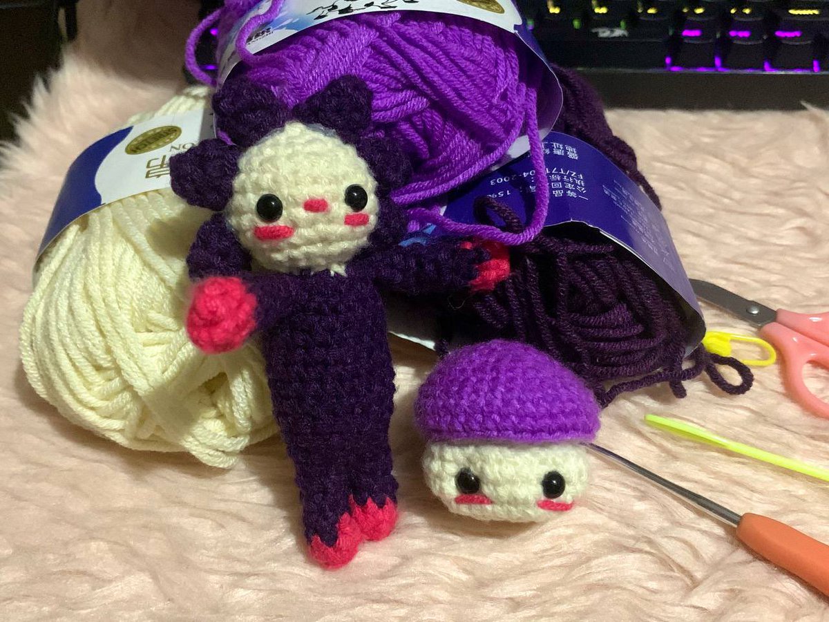 Monad Crochet Club tweet media