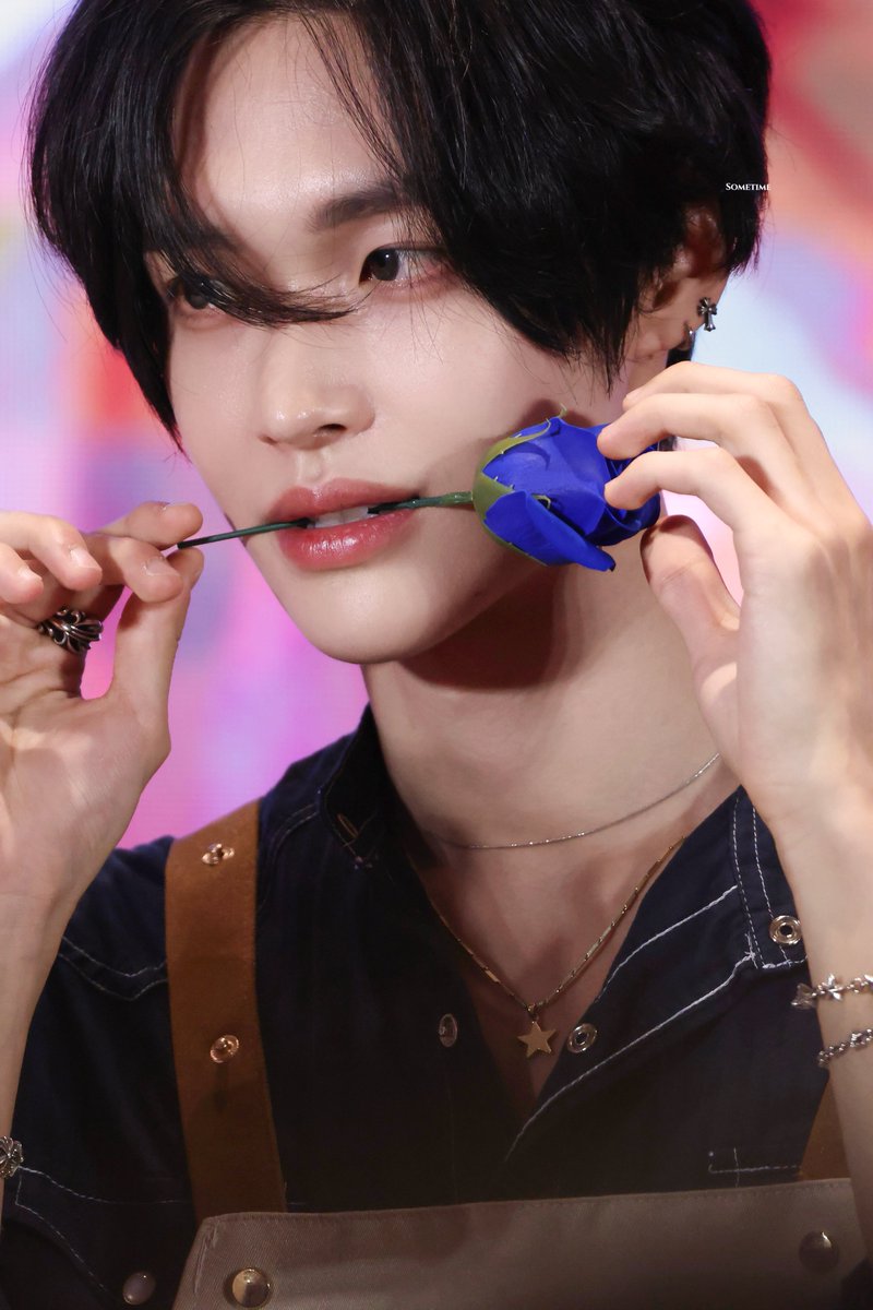 SometimeweWON's tweet photo. 🌼

/
250907
#WONBIN #원빈 #RIIZE #라이즈 https://t.co/xI0u3zvJLv