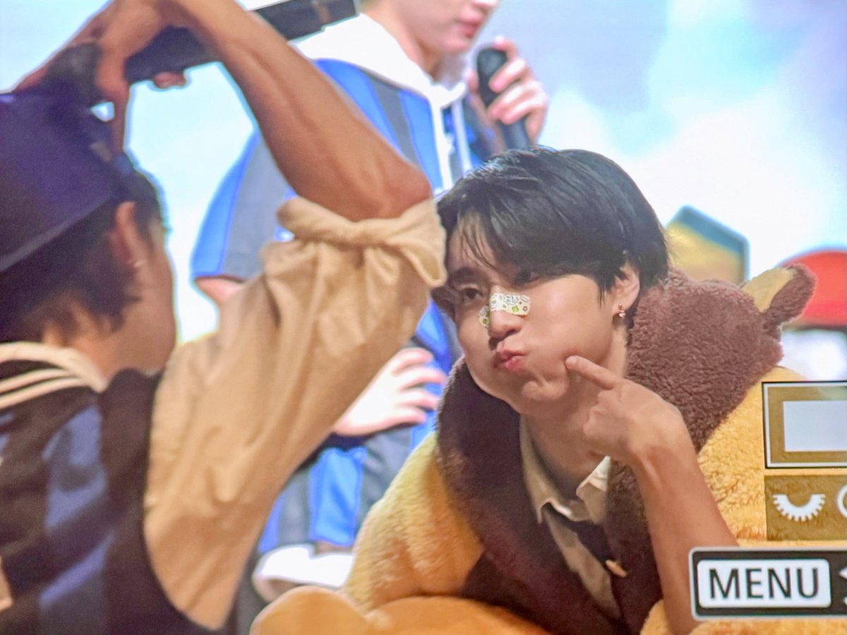 250907 #한지성

현진이랑 지성이랑 막 애교배틀? ㅜㅜ 함 핰ㅋㅋㅋㅋㅋㅋㅋ 내 랩잘춤잘 개존귀 ㅜㅜ