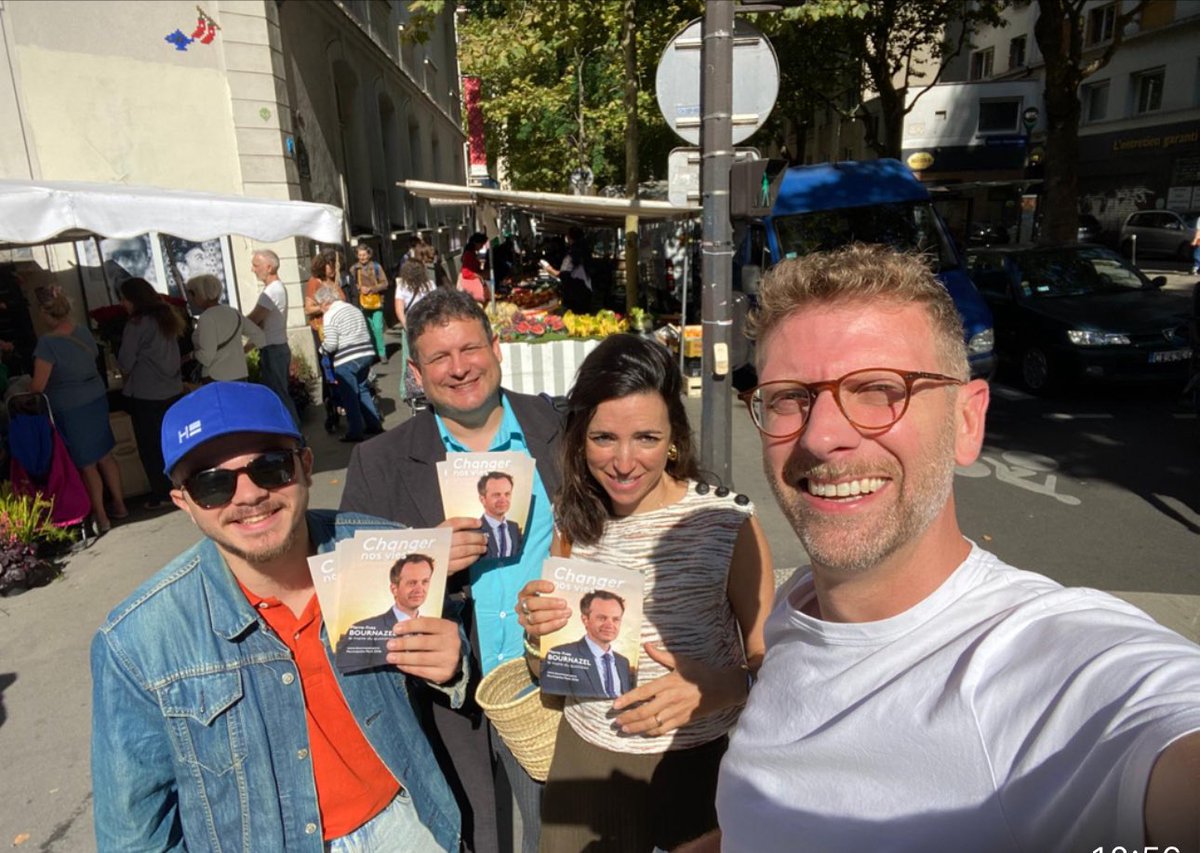 Tractage ce matin au marché Pyrénées avec nos amis <a href="/HorizonsParis19/">HorizonsParis19</a> : des habitants motivés, déterminés… et bien décidés à changer de maire à Paris ! 💪🌟
<a href="/pybournazel/">PierreYves Bournazel</a> <a href="/C_Sillam/">Clementine_Sillam</a> <a href="/a75mallet/">Alexandre Mallet</a> <a href="/luca_benard/">Luca Bénard</a> <a href="/HorizonsLeParti/">Horizons</a>