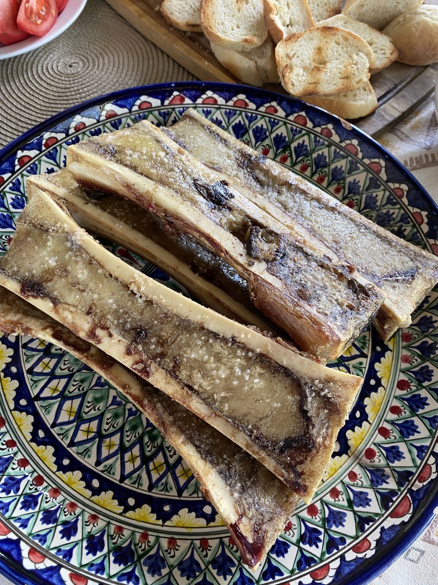 На обед подавали традиционное