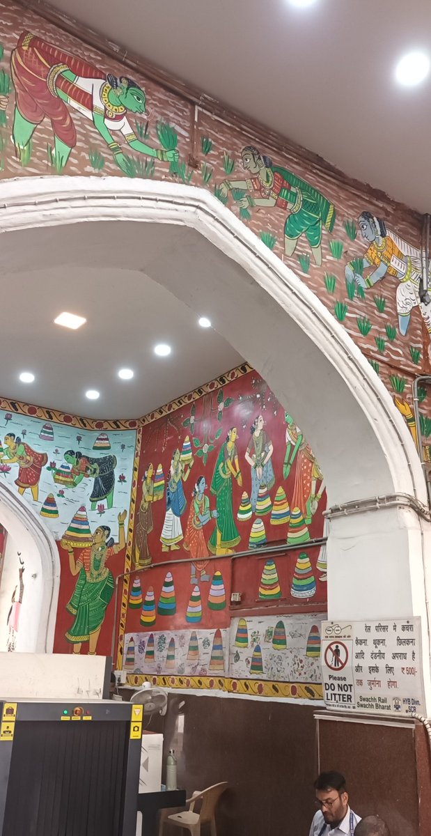 nidhi_budha's tweet image. ଐତିହାସିକ ସ୍ଥାନଟିଏ ଭଳି ଲାଗେ ଏ ଷ୍ଟେସନଟି । 

#Kacheguda 
#ଦକ୍ଷିଣ_ଭାରତ_ଡାଏରୀ