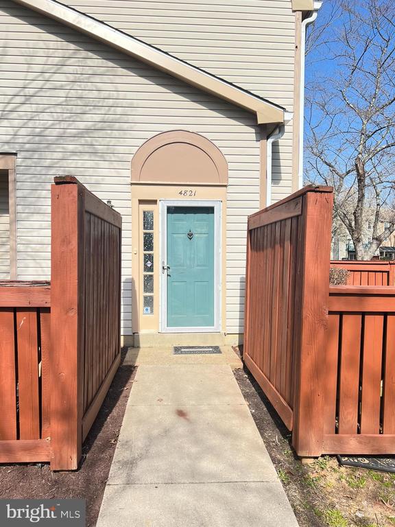SLedbetterDMV's tweet photo. It's a buyer's market! See our latest price reduction in PG County Listings and find a dream home.
- Sean Ledbetter #586833 with HomeSmart DMV
- Contact me at 301.388.5703 https://t.co/8jeAMfBvTK