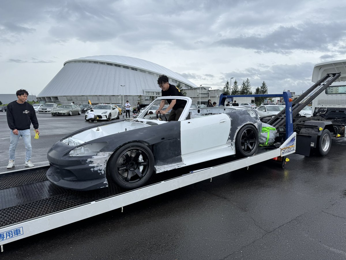 frame_ripper's tweet image. ご挨拶だけ…
本日はエントリー、ビジター、ベンダーの皆様とスタッフの皆様のおかげで一番楽しくてクオリティーの高いイベントとなりました。
最初の豪雨にも関わらず大成功になったのは本当に嬉しかった。ありがとうございました🙇
また来年もcultureshotでお会いしましょう！
#cultureshot2025