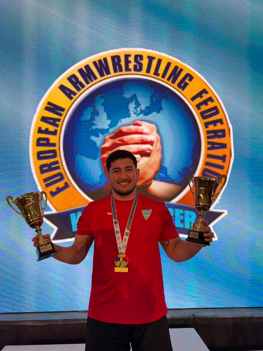 memetcetingoz's tweet photo. 🇹🇷 10-25 Eylül 2025 tarihleri arasında Bulgaristan’ın Albena şehrinde düzenlenecek şampiyonada, kardeşim Abdulsamet Ocakoğlu +65 kg sol kolda ülkemizi gururla temsil edecek. 
@Sametocakoglu https://t.co/wsxqC338Mc