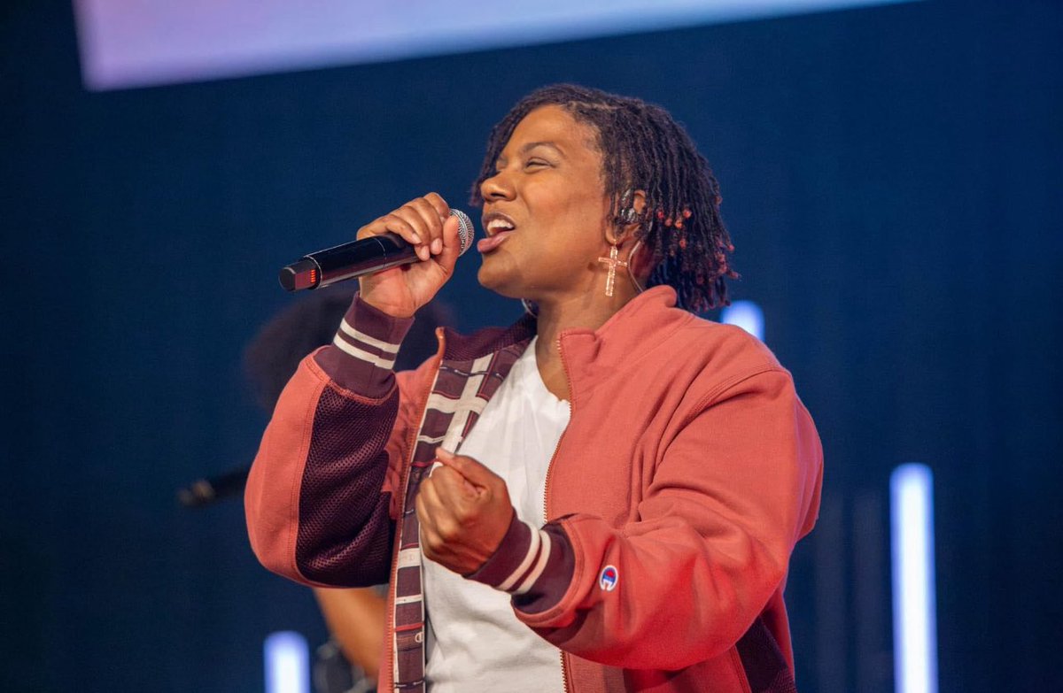 Tweeetie2011's tweet image. Happy Sunday everyone 🛐