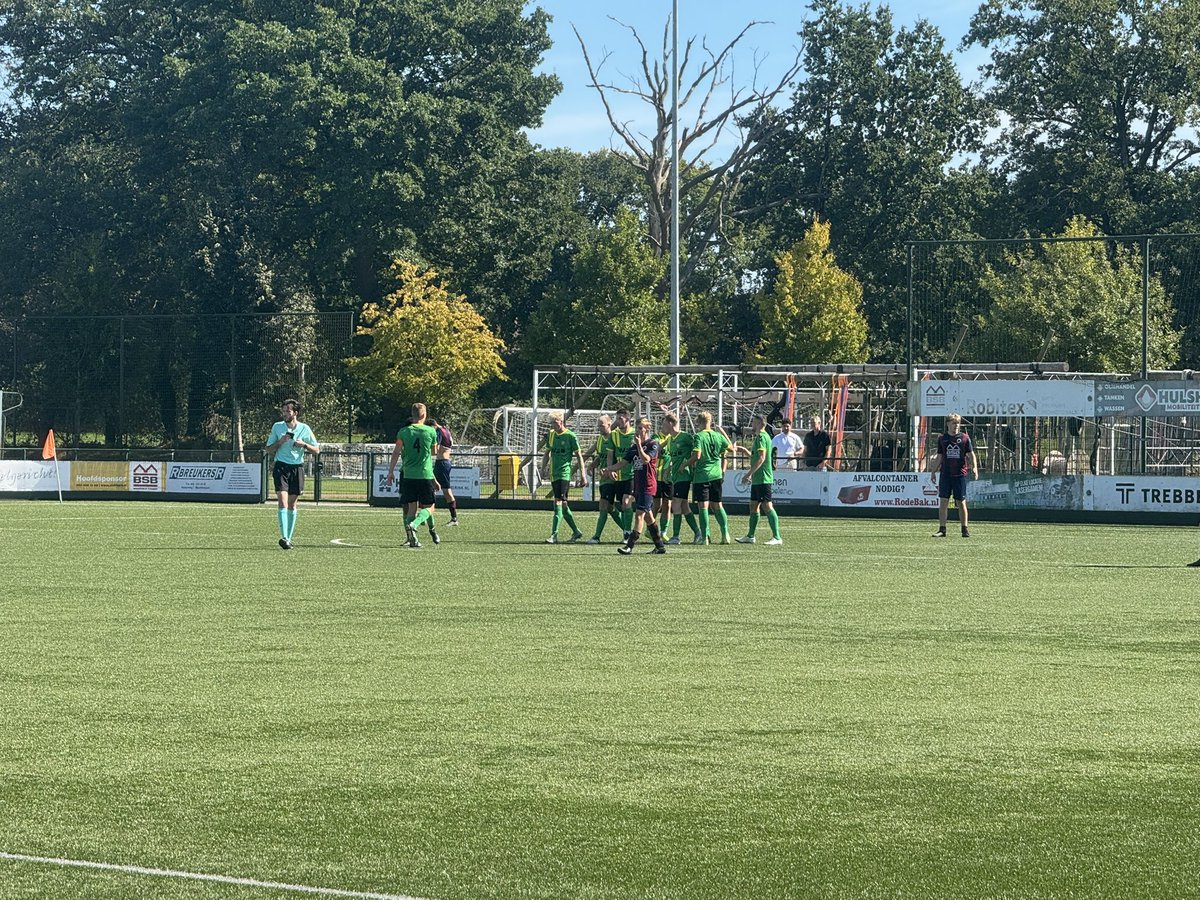 wegdamnieuws's tweet image. #BSC #Unisson - #WVV34 #Hengevelde 1-0 Bas Derkink