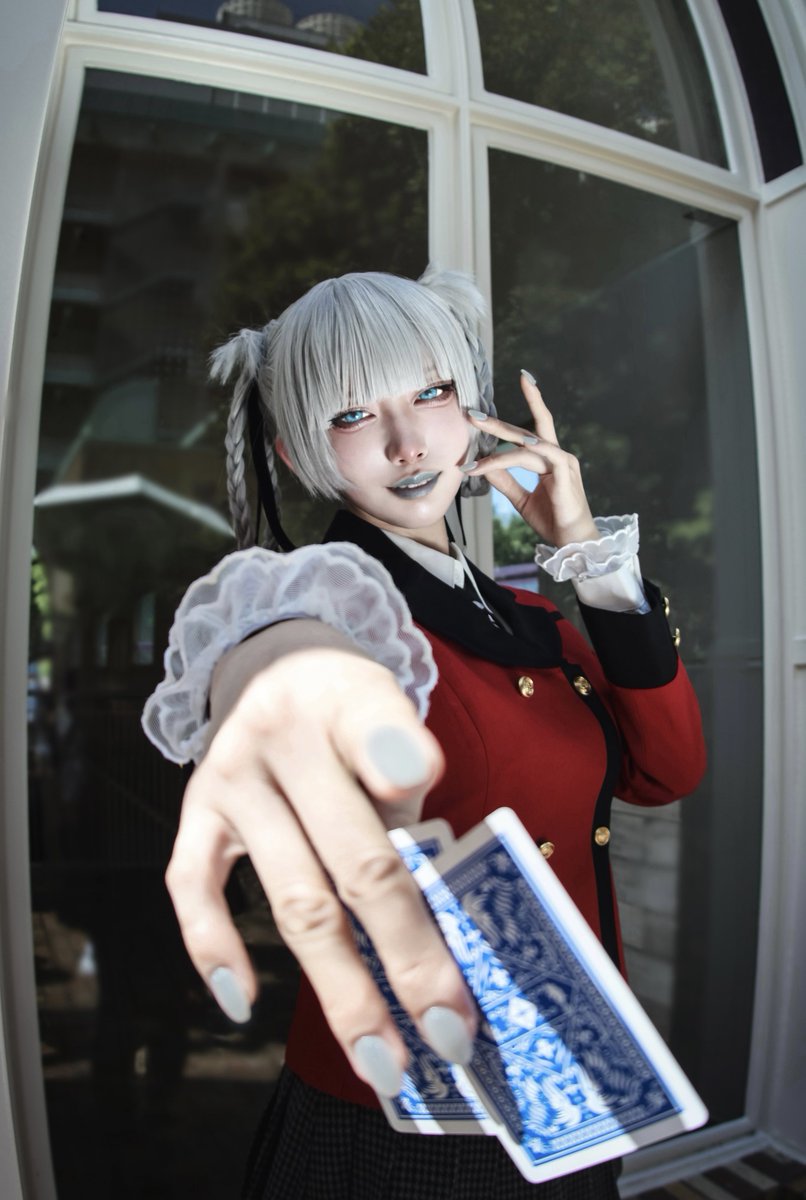 cos.
賭ケグルイ/桃喰綺羅莉

                                    “   さあ______   ”
⠀