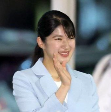 シロキジ tweet media