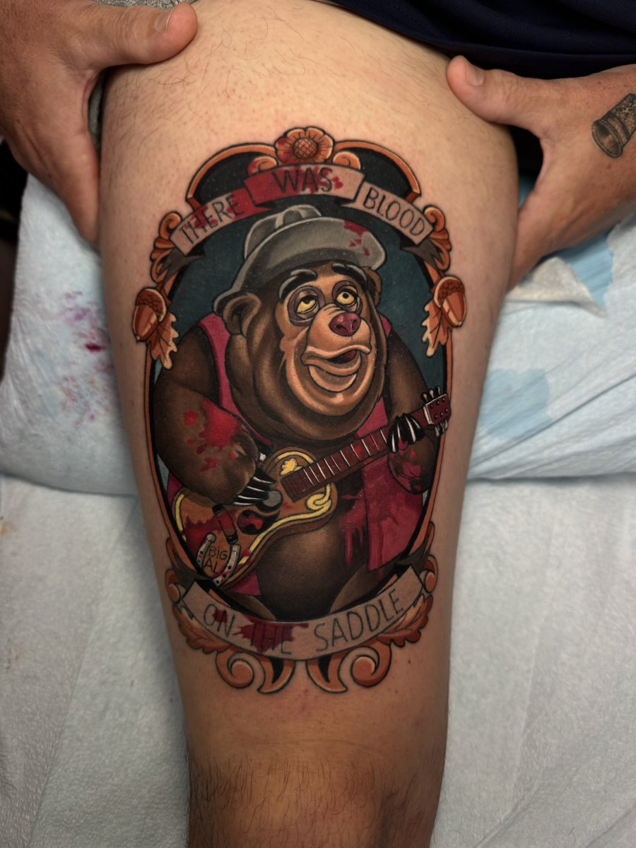 NeverlanderVlog's tweet photo. Guess who got a new tattoo!? 

#disneytattoo #countrybear #bigal #countrybearjamboree #tattoo #tattooart #disneyartwork #toothjuice #floridacheck #florida https://t.co/y5FX39lJBV