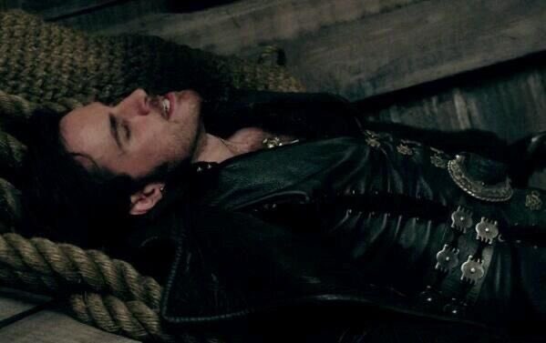 #SeductiveSunday?

 Well if you lot insist