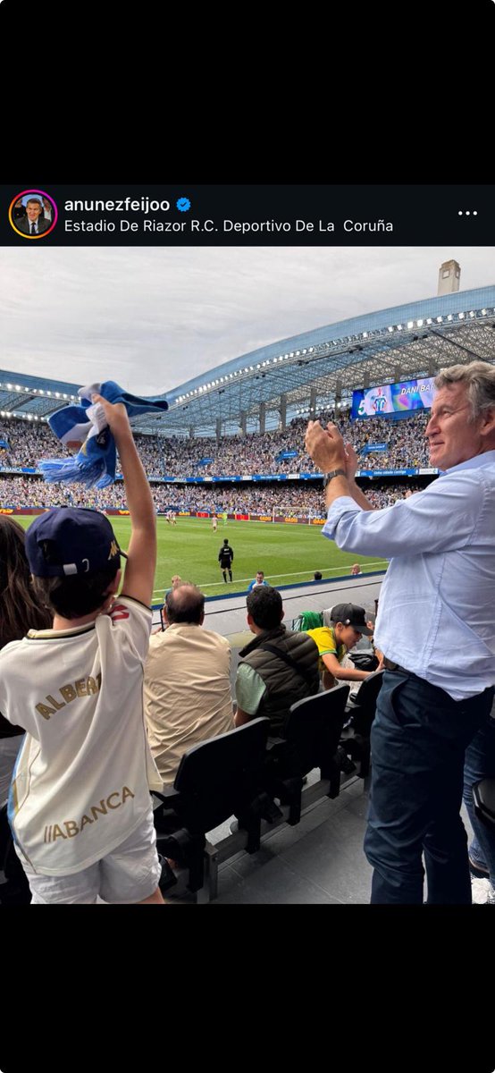 NicoGalianes's tweet photo. "A veces uno sabe de qué lado estar, simplemente viendo quiénes están del otro lado"
Leonardo Cohen https://t.co/ktVvXC6sHw