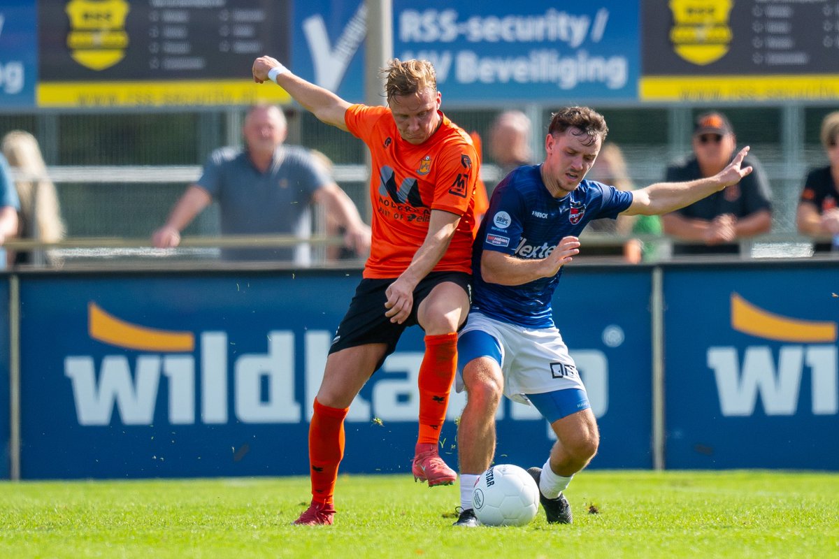 De_Treffers's tweet photo. 📸 In beeld

De Treffers verloor dit weekend met 1-0 op bezoek bij HHC Hardenberg. Volgende week nieuwe kansen in de topwedstrijd tegen Quick Boys! 💪

#hhctre #proshotsnl https://t.co/1FZsH0XNcN