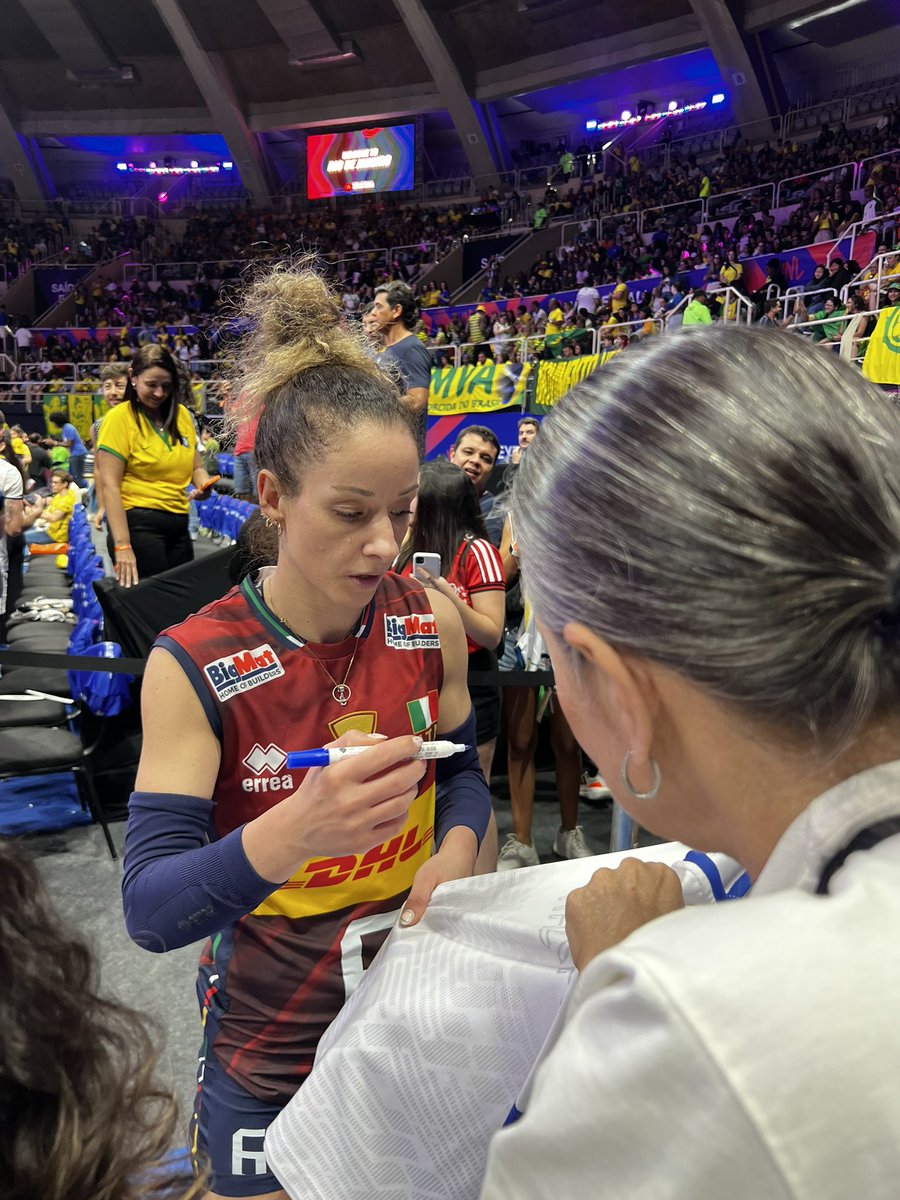 IsabellaRagone's tweet photo. #VôleiNoSporTV  forza ragazzi! forza ragazzi!  forza ragazzi! https://t.co/dEatgShgqz