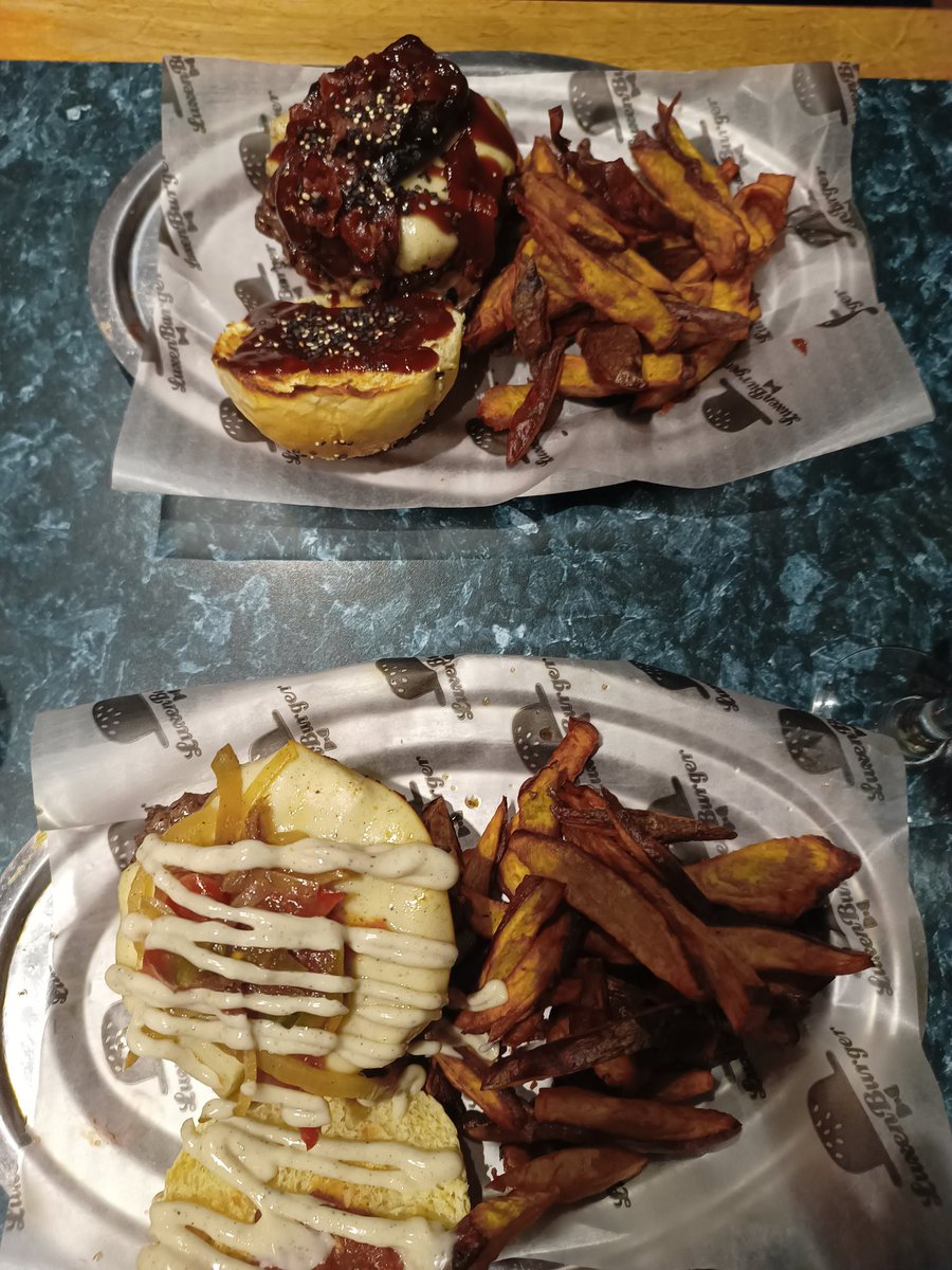 Que placer es comer en <a href="/luxenburgerbar/">Luxenburgerbar</a> !