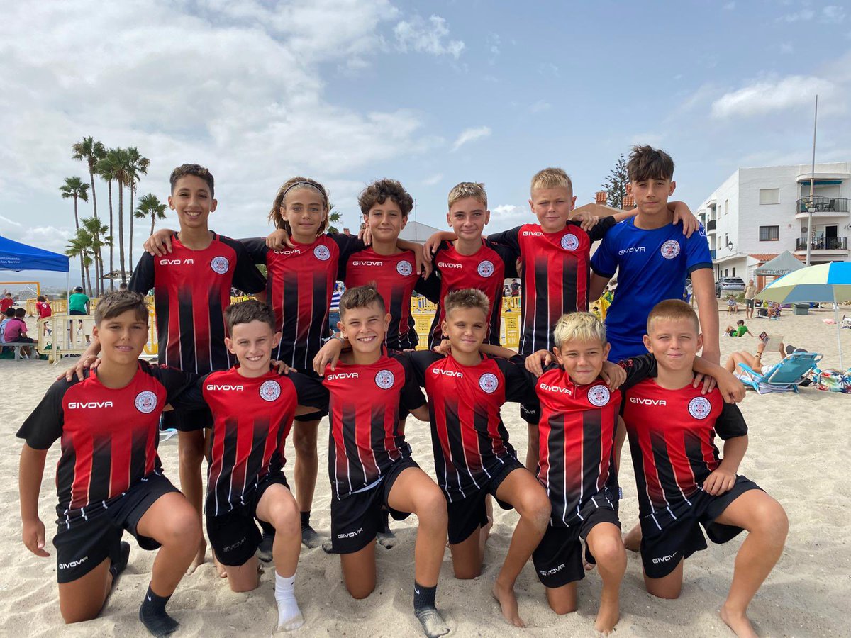 Lincoln Academy tweet media