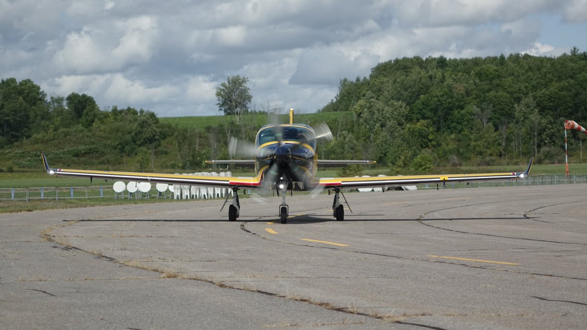 SkyAlyne's tweet photo. The newest aircraft in Canada have landed in Gatineau! The first two @GrobAircraft G 120TP / CT-102B Astra II that will be delivered to the @RCAF_ARC arrived in Gatineau, QC on Saturday afternoon, following a successful ferry flight from Germany. 1/3 https://t.co/GOBZK5hsnS