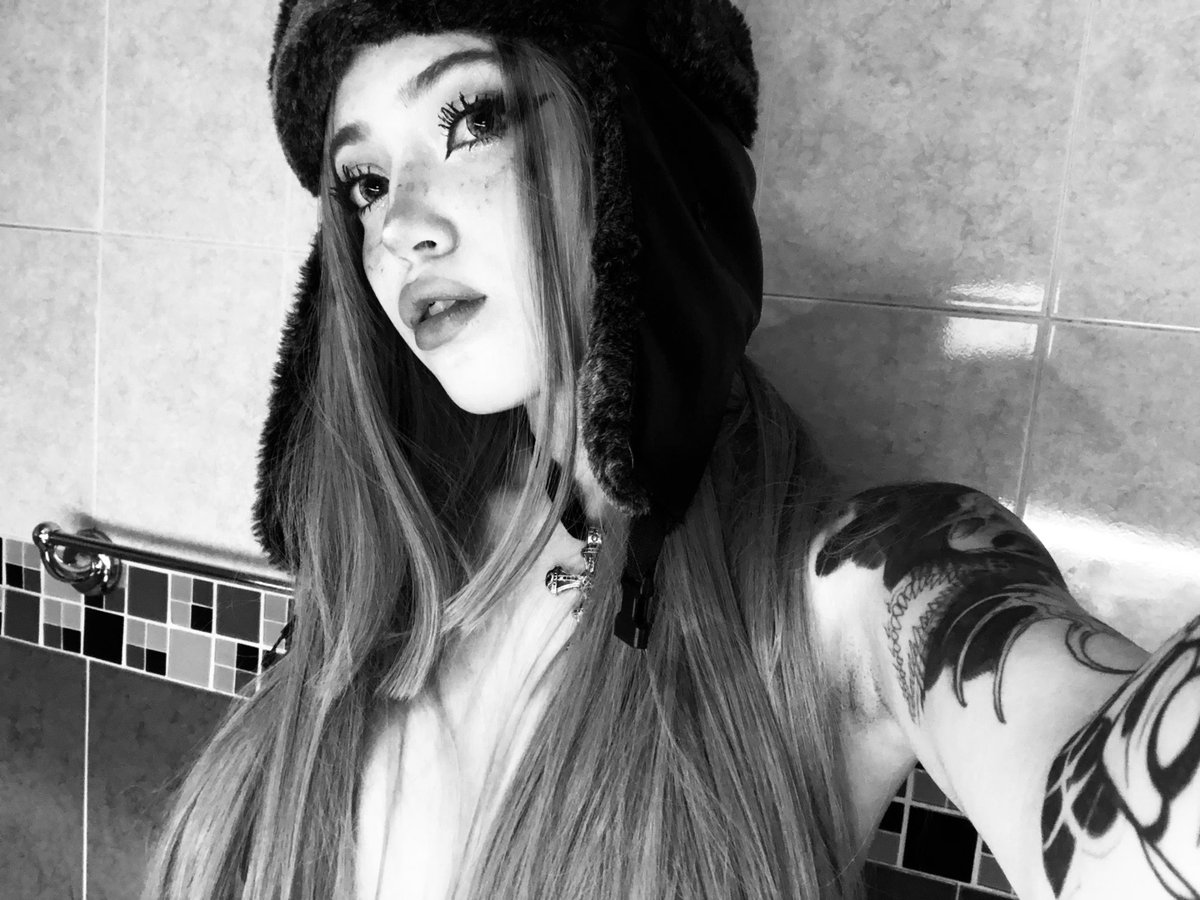 Lyra (@lyraazgh) / Posts / X