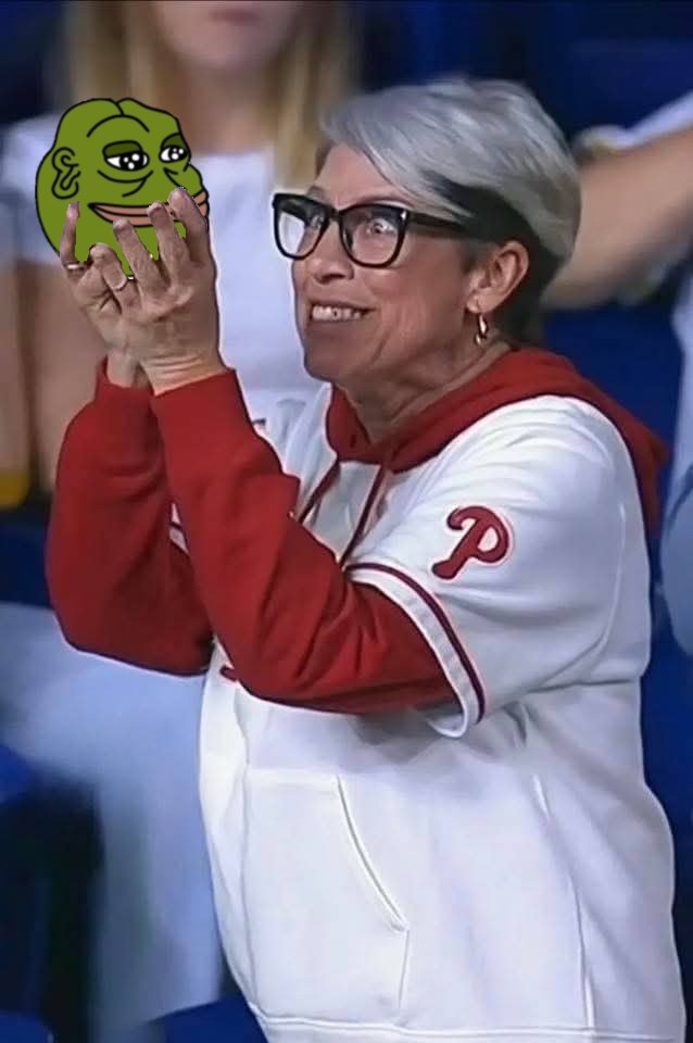 GroyperSol's tweet image. Even Karens love groypers.