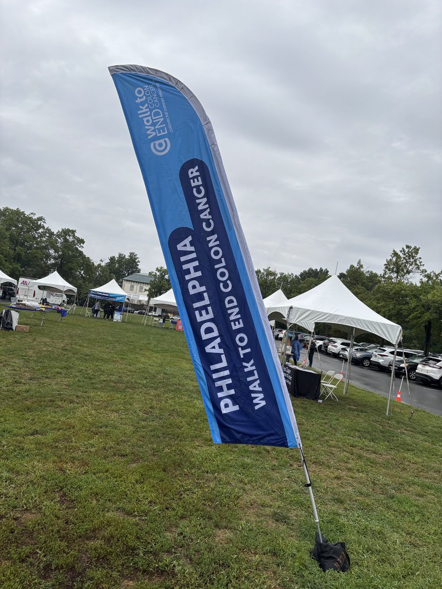 JohnKincade's tweet photo. A wonderful but somewhat wet morning for a great cause! #walkloud ⁦@975TheFanatic⁩ https://t.co/yIVVTxroUU