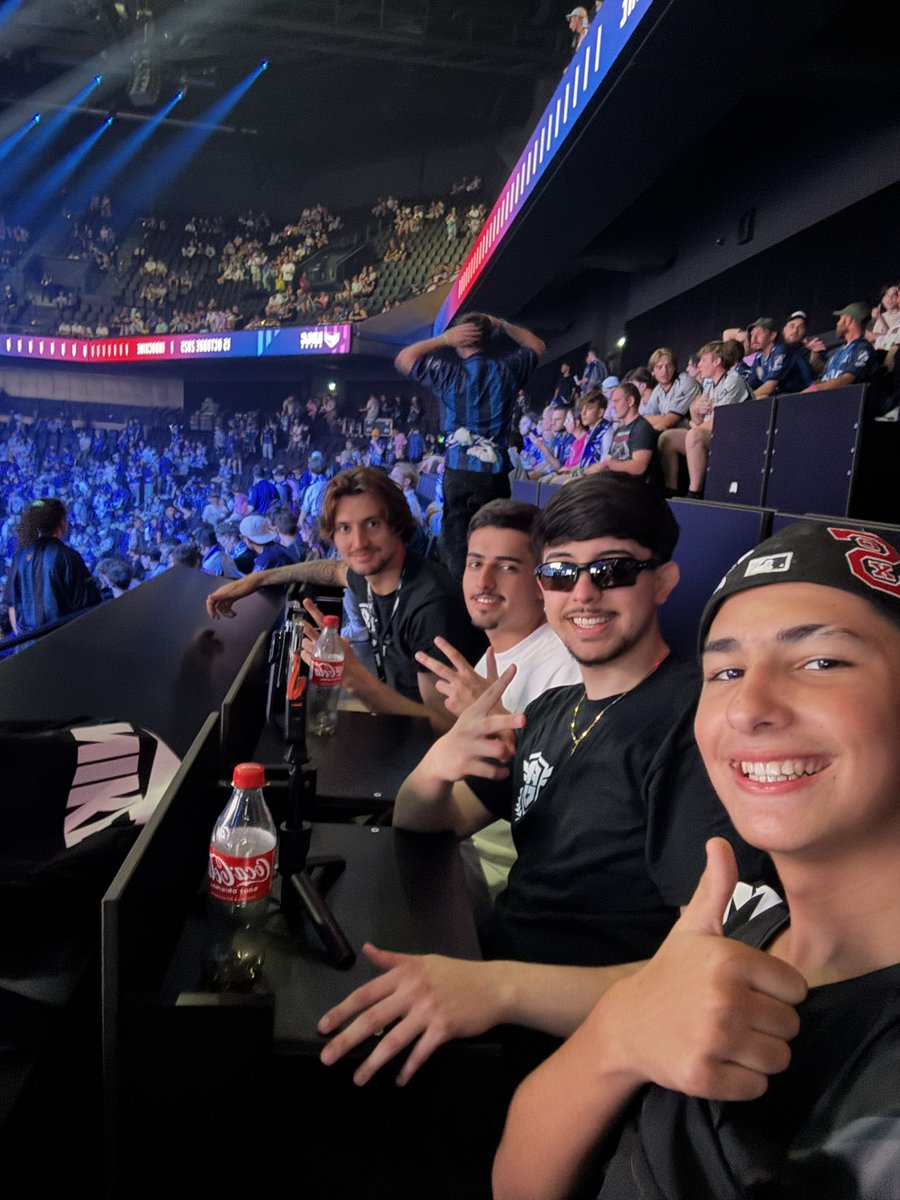 bloquinhotv's tweet image. A história foi feita 🏆🇧🇷🇵🇹🇦🇷🇫🇷