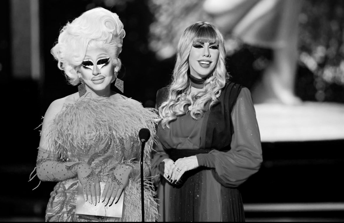 Dolly Parton &amp; Joni Mitchell circa 1973