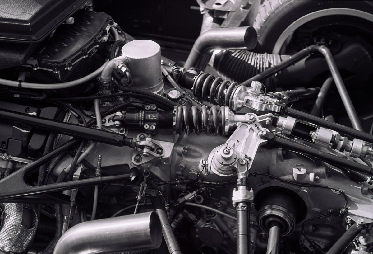 AlexMilenko_II's tweet image. Racing Car at Banbury Festival of Motoring       

Mamiya Super Deluxe (48mm f1.5 Sekor)    
Ilford Pan F   
Ilford Ilfotec DD-X       

#blackandwhitephotography #motoring #racing #believeinfilm #ilford #panf #mamiya
@alfiebriggs47 @MastersHistoric @ILFORDPhoto