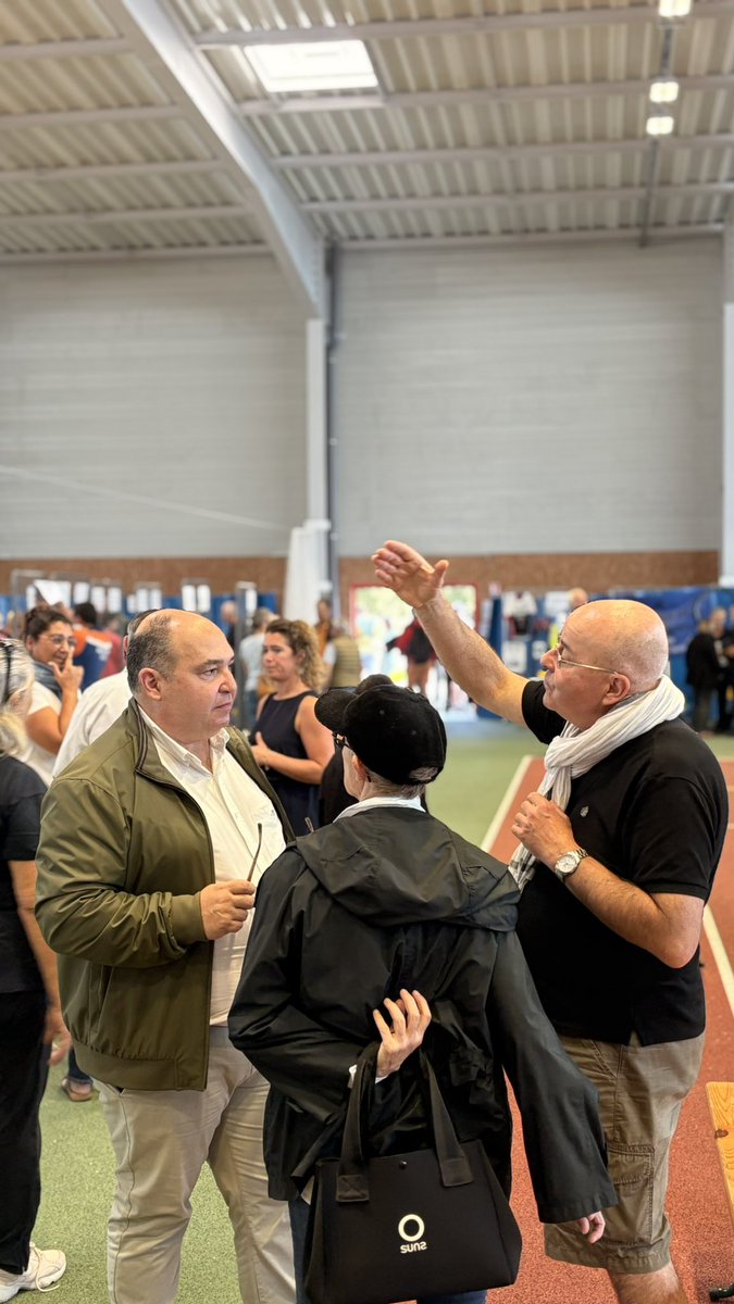 JP Savignac, Cesson-Sévigné L’AVENIR AVEC VOUS ! tweet media