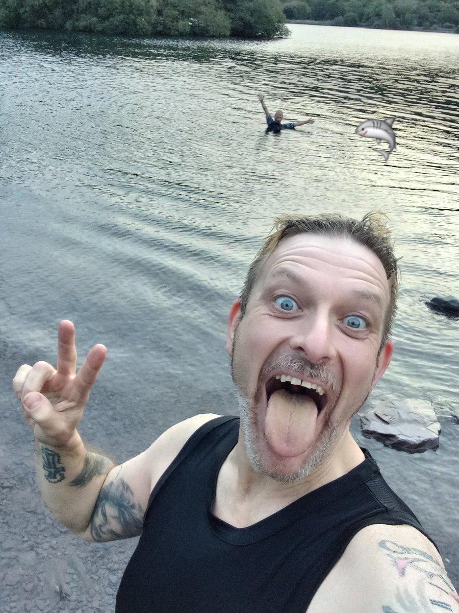 welshfreak's tweet image. We did #LakeSwimming again...makes me feel great 🤟 #FreeSwim #OpenSwim 🏊‍♂️ ❣️ @fionagreenly