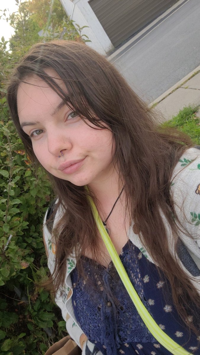 faeryblooded's tweet image. No makeup &amp;amp; no filter. Taking a break from social medias to focus on myself, my job &amp;amp; my cat. #queenshit #catmomoftheyear