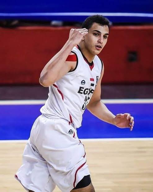 MoShoukri's tweet photo. #خد_اقولك 👀🔥

خلال الفترة الأخيرة المهندس هشام نصر نائب رئيس نادي الزمالك دخل من جيبه الخاص وضخ مبلغ مالي ضخم جدًا 💰

📌 المبلغ الحقيقي أكبر بكتير من اللي متداول .. (تاني أكبر منه بفرق كبير).

اعلم الرقم جيدا لكن عذرا مش من حقي الافصاح عنه بظبط .. 

⚪ في كرة السلة:
•صرف شهرين متأخرات ✅ + جزء من بدل السكن .
•وخلال أيام هيتم صرف شهرين  + جزء من بدل السكن.

🔴 في كرة اليد (رجال):
•صرف جزء من المستحقات المتأخرة ✅

💡 معلومة اضافية : بعض صفقات ناشئين اليد مساهم فيها ماديًا الكابتن حسن يسري رئيس جهاز كرة اليد 👏

📝 الزمالك كمان:
•حوّل فلوس صفقة يوسف رفعت ✔️
•اتفق مع مازن العزازي (صفقة منفصلة عن بيبو لاعب اليد) وهيتم تحويل الفلوس قبل نهاية فترة القيد عشان يبقى لاعب رسمي 👕
•نفس الوضع مع يوسف المعداوي في السلة.. محاولات مكثفة لإنهاء الصفقة قبل غلق القيد 🏀