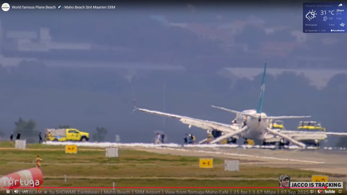 aviationbrk's tweet image. WestJet Boeing 737-800 right landing gear collapses while landing at Sint Maarten Princess Juliana International Airport. Aerodrome has been closed until further notice.

Flight WS2276 was travelling from Toronto when the incident occurred.

Video: SHOWMECaribbean
