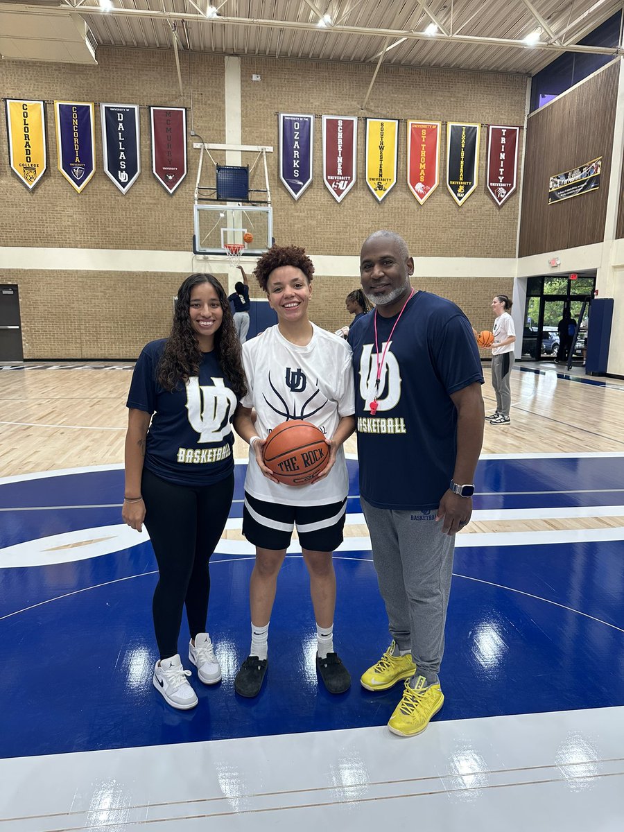 Had a great time at the <a href="/UDallasWBB/">udallaswbb</a> prospect camp. Loved the energy, loved the team and coaches. Thank you for the experience.