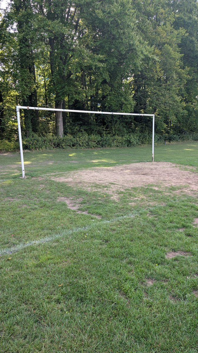 Massive thank you <a href="/lutoncouncil/">Luton Council</a> for all the work and improvements to our local pitches over the Summer. Happy to take our money but nothing in return. Embarrassing.