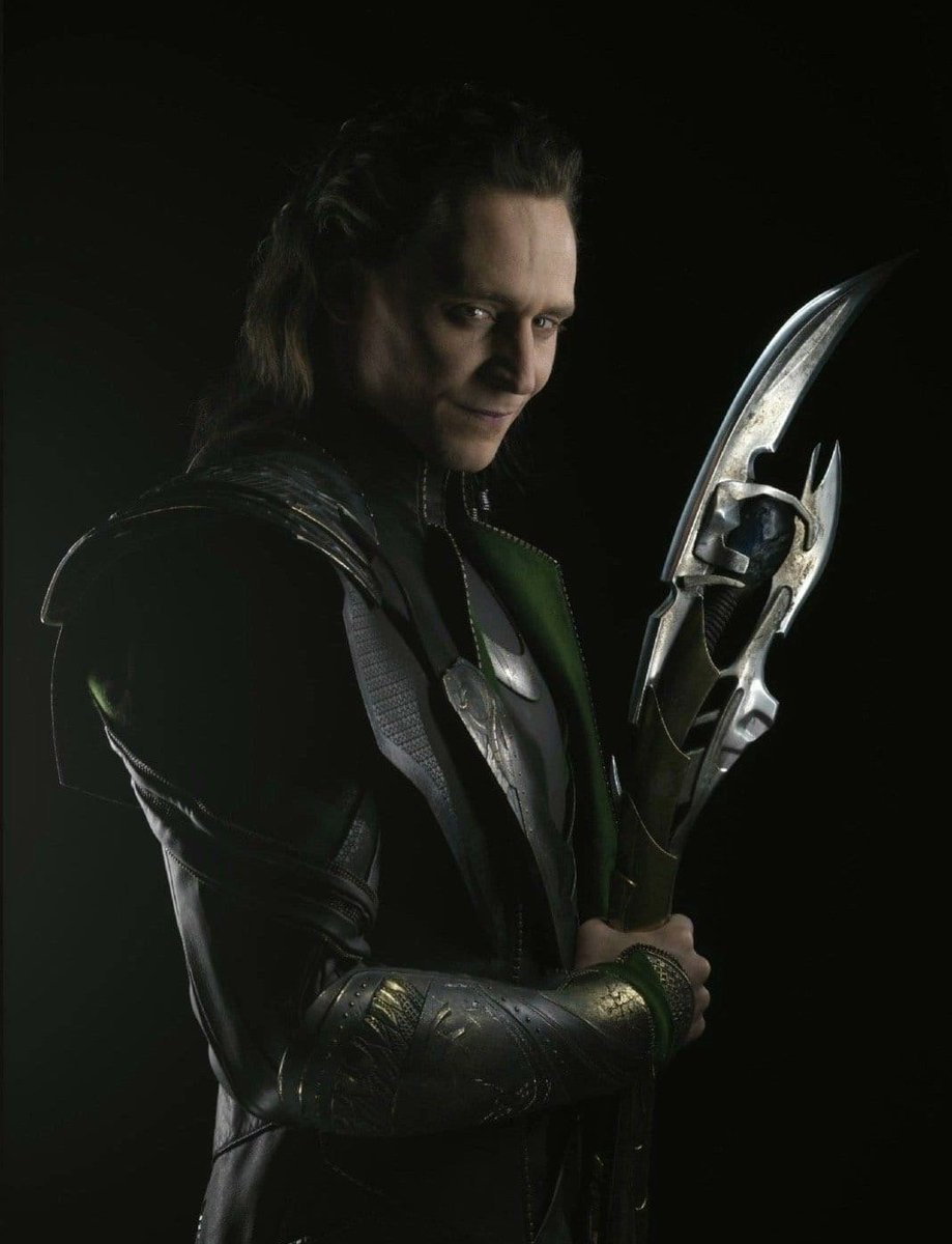 daily loki ४ (@stansloki) on Twitter photo 