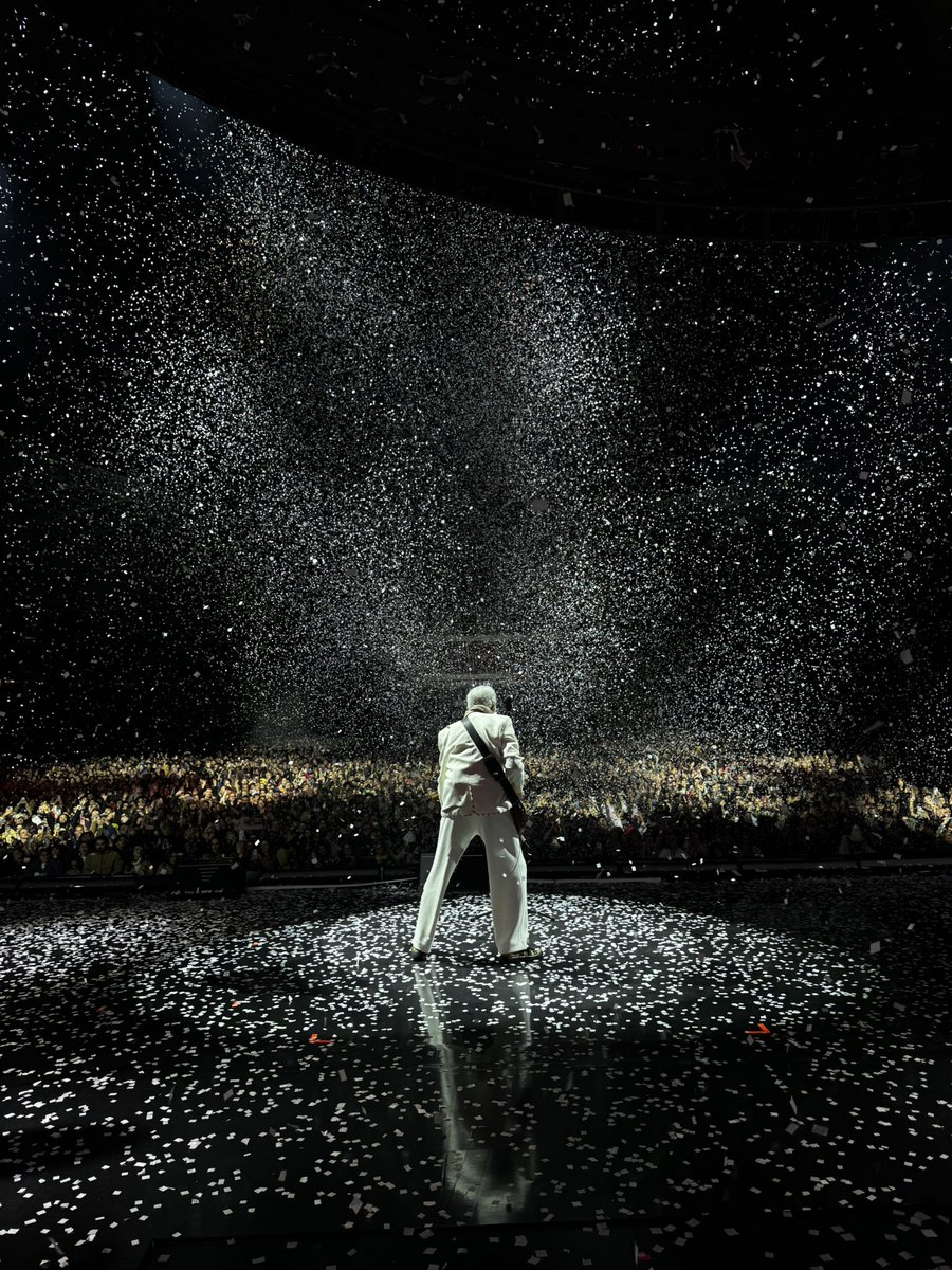 gilbertogil's tweet image. Retomada a turnê #TempoRei! Obrigado por nos receber de volta com tanto carinho, Porto Alegre 💙

Próxima parada 👉 São Paulo, dias 17 e 18 de outubro no Allianz Parque. Ingressos no link da bio!

#EquipeGil

📸 Bruna Novaes