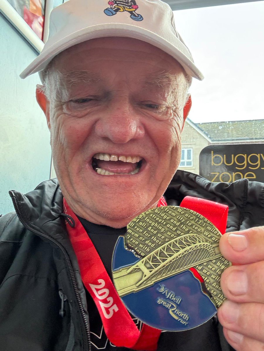 Alan Peters of the Maidenhead Massive, started his parkrun journey (walking), after being part of the <a href="/PHCukorg/">Public Health Collaboration</a> course Sheila Docker ran. Today he completed the <a href="/greatnorthrun_/">The Great North Run</a> today. Sheila said, “An absolute legend. So proud of this man ❤️”