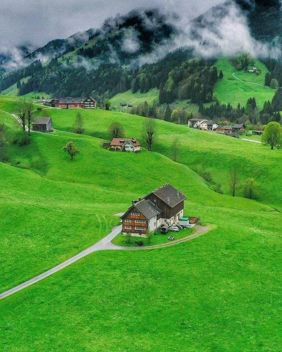 RubySmith184480's tweet image. Stunning Switzerland