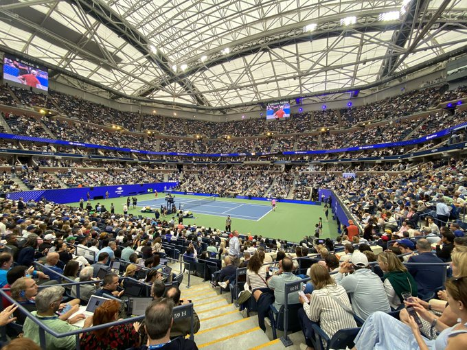 AbigailTaylor68's tweet image. The US Open is drawing a great crowd despite early warmups, showing the excitement building for a thrilling event ahead! 🏆🎾 #USOpen #Tennis #GameSetMatch #SportsFans #Excitement
