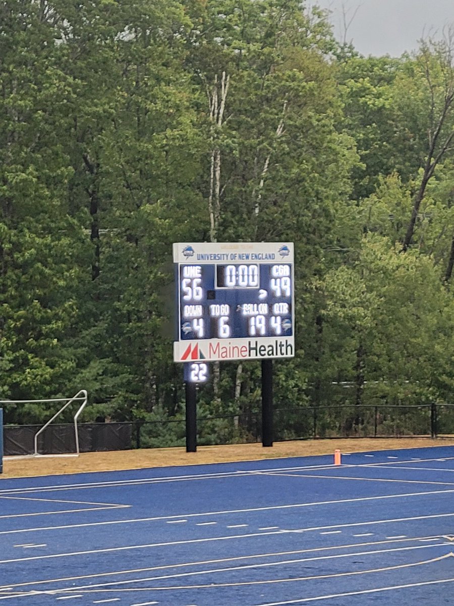 CarreroAyden's tweet photo. What a game and amazing experience! I hope to be back on campus again soon, thank you @UNEfootball @ABelnavis_ @CoachLichten for a fantastic gameday visit! #stormthegates #kicking #kicker #punting #punter #football #recruiting #cthsfb #CollegeFootball #unefootball https://t.co/B6Co1yMx1m