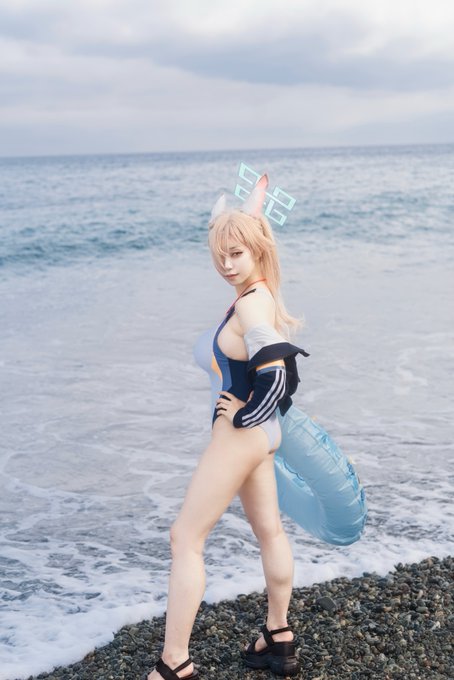 Twitterのコスプレ画像15