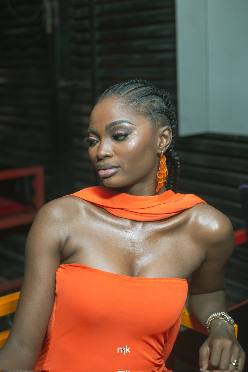 Megidakristen's tweet photo. She was just serving me effortless poses last night🤭

Which is your favourite edit?⚘️ https://t.co/MdUW5pRSr5