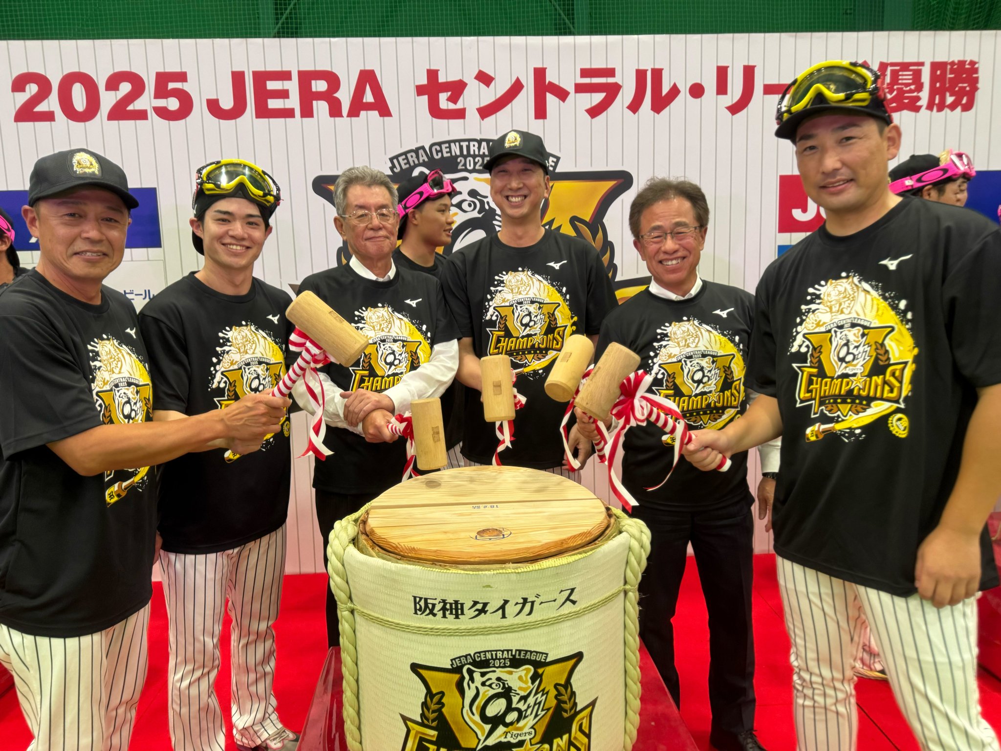 24金タイガー　15万スタート毎日1000円づつ値下げ早い者勝ち フードプロセッサー＜TIGER6value＋＞ SKU-A101 - タイガー魔法瓶