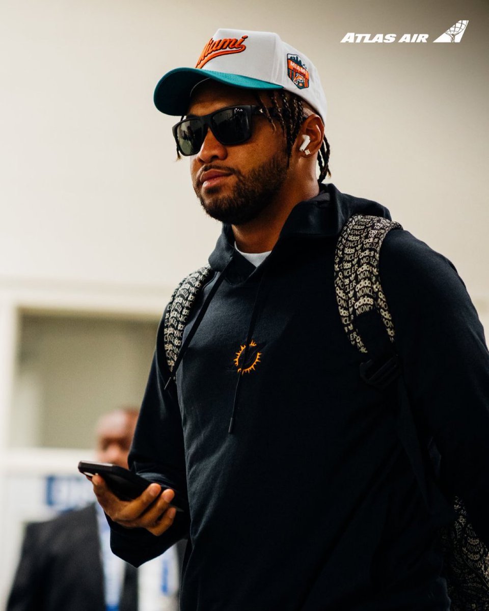 B_Shousejr's tweet photo. 300+ 3 TDs CONFIRMED. WE BACK! ‼️🤙 https://t.co/FwwjJtVKgw