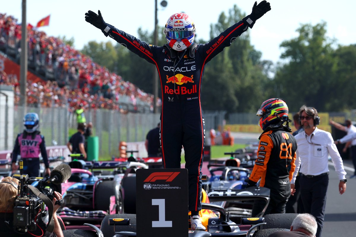 F1's tweet photo. Monza's man of the moment 🤩

#F1 #ItalianGP @Max33Verstappen https://t.co/MzimZ281uv